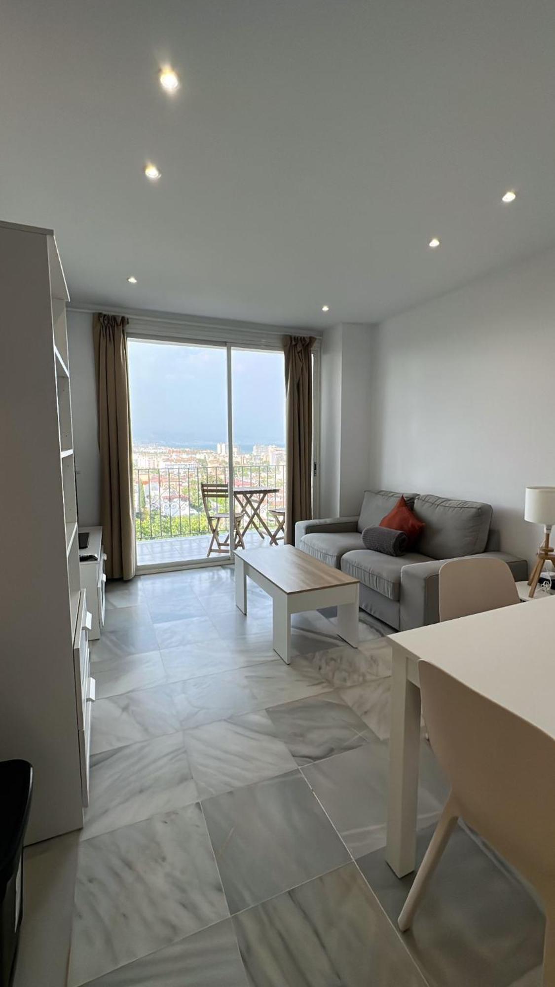 Apt Buenavista En Torremolinos Increibles Vistas Hacia Malaga 5Min Del Centro Y De La Playa Экстерьер фото
